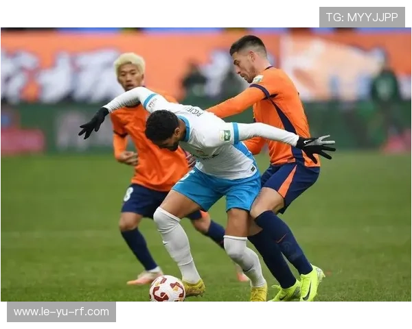 青岛西海岸队再展雄心迎新赛季挑战