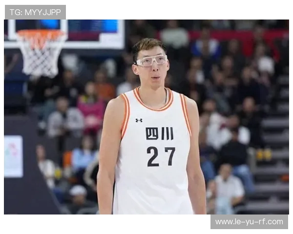 醒醒吧！周琦已是CBA第一杀器，内线擎天柱让对手绝望