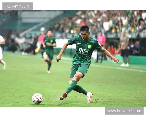 贝尼特斯赛后点评：球队表现亮眼，胜利背后藏着重要战术调整